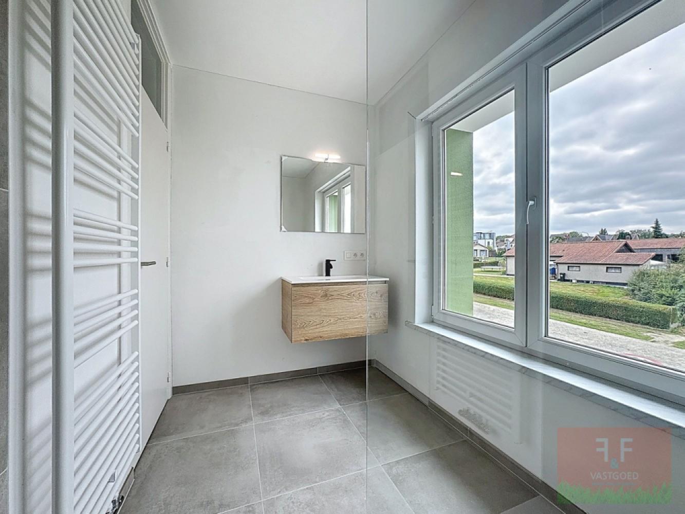 House for sale in Sint-Lievens-Houtem