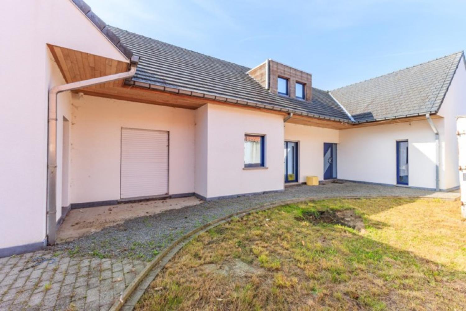 House for sale in Wieze
