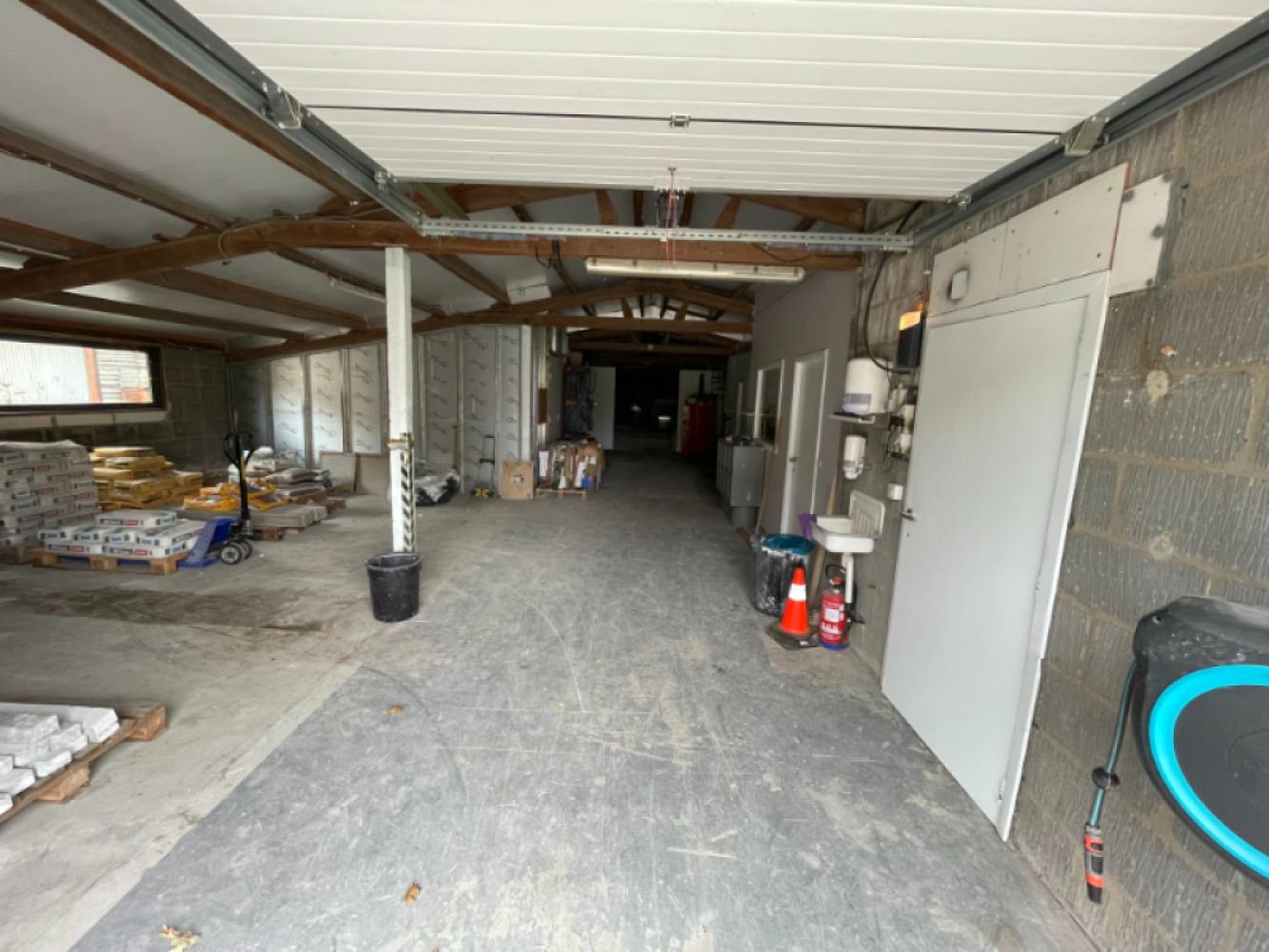 Bien industriel à vendre à Willebroek