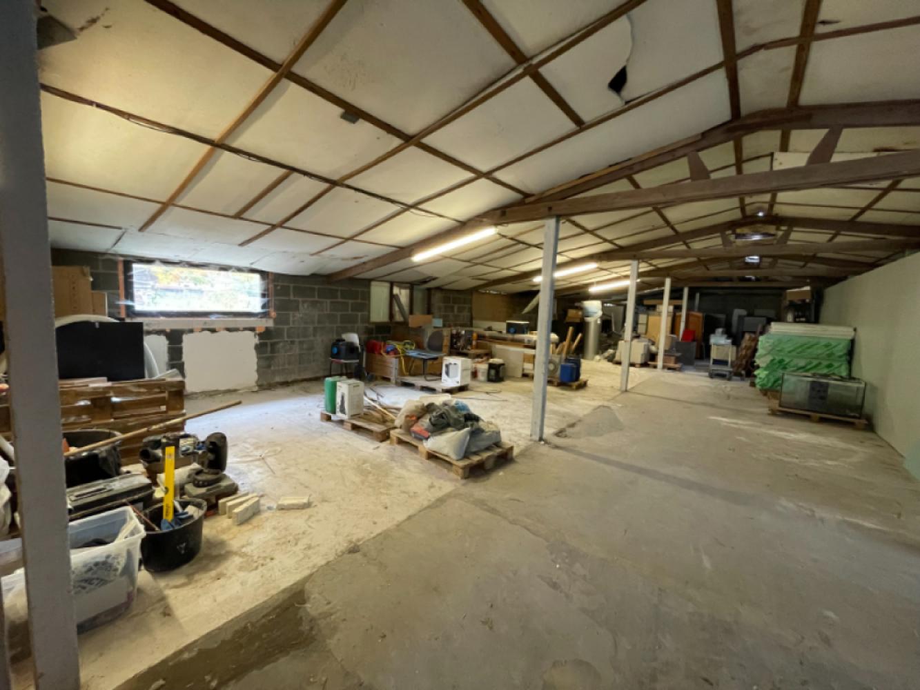 Bien industriel à vendre à Willebroek