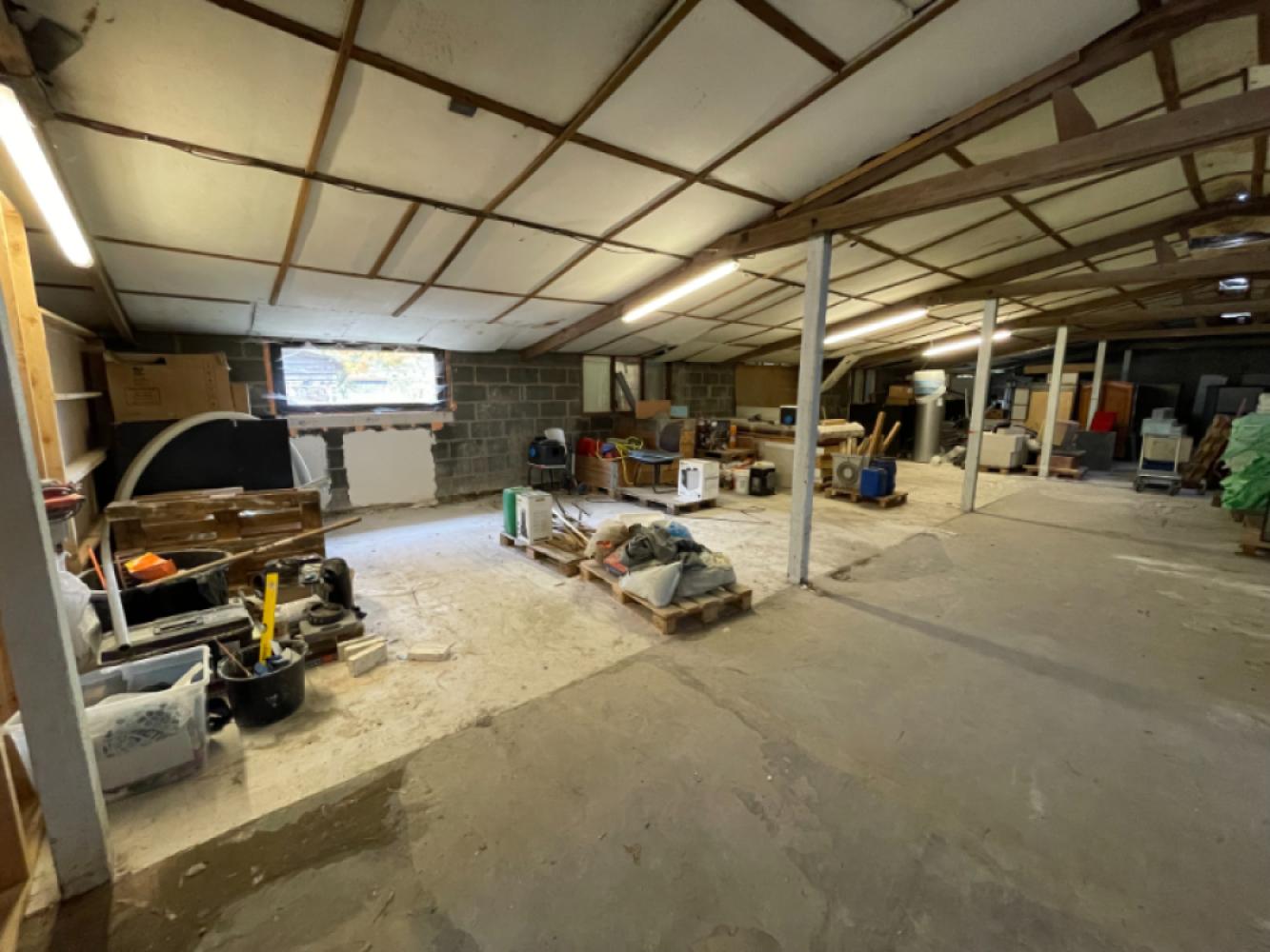 Bien industriel à vendre à Willebroek