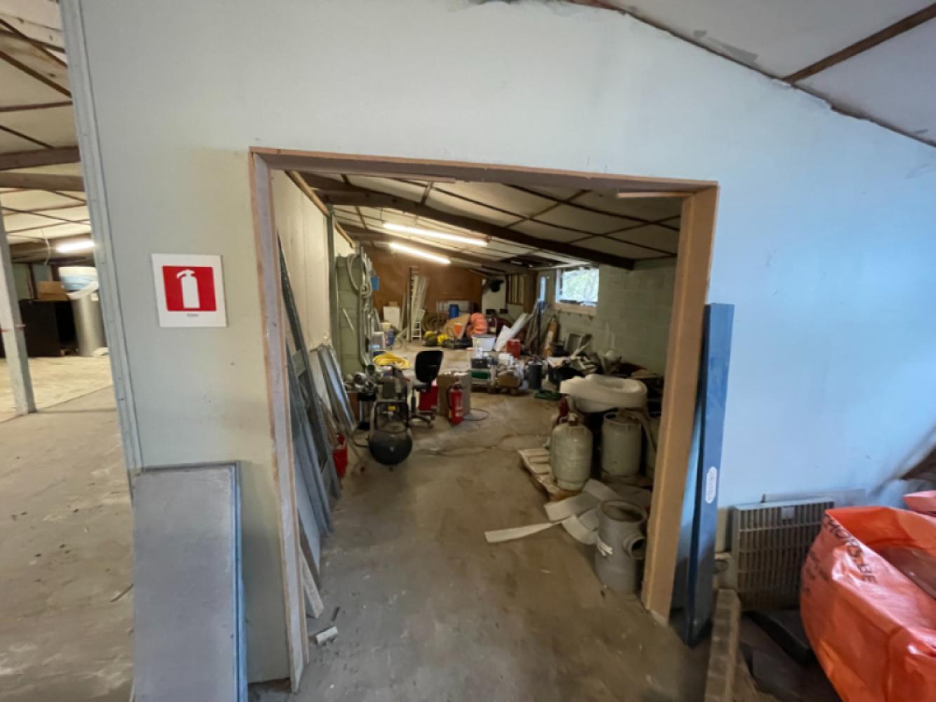 Bien industriel à vendre à Willebroek