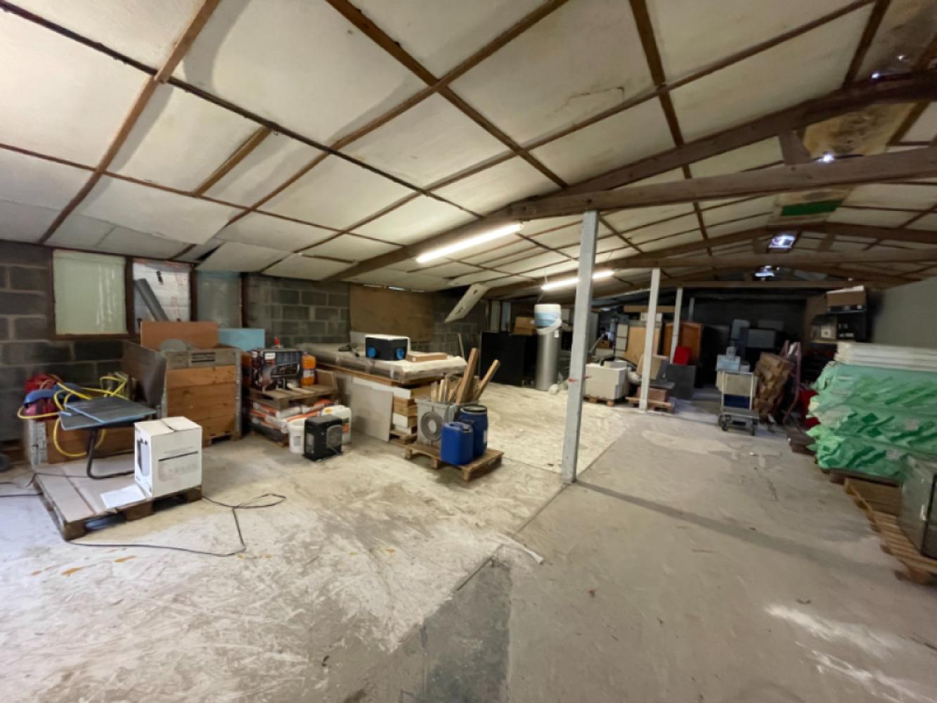 Bien industriel à vendre à Willebroek