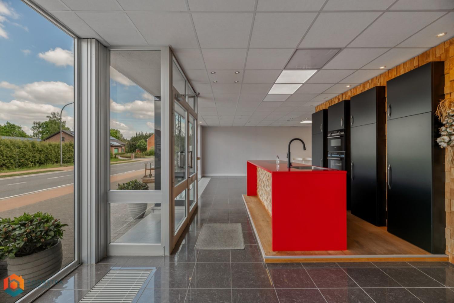 Commercial property for sale in Sint-Katelijne-Waver