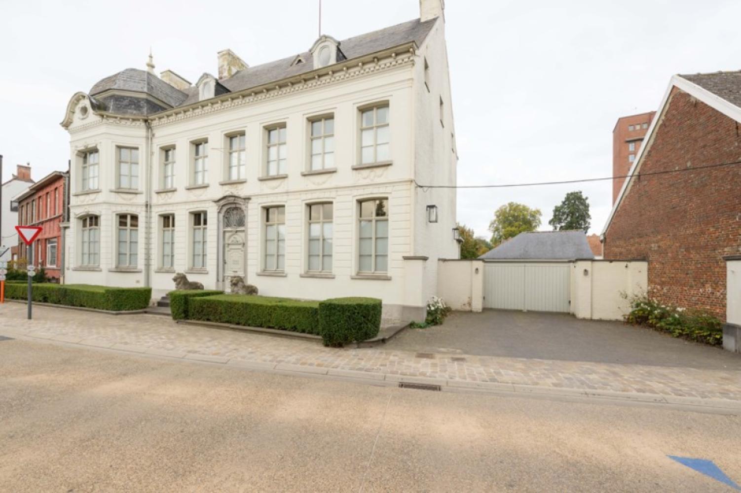 Villa à louer à Aarsele