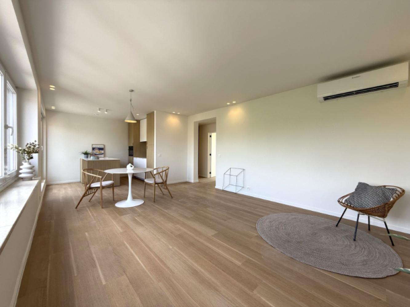 Apartment for sale in Sint-Amandsberg