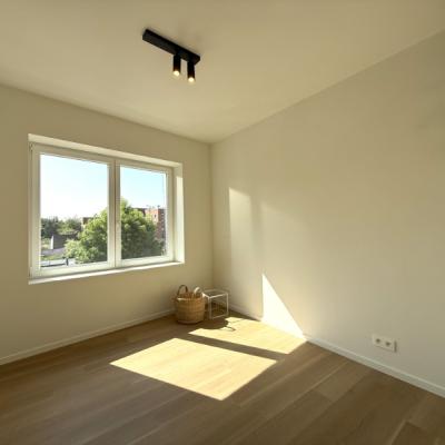 Apartment for sale in Sint-Amandsberg