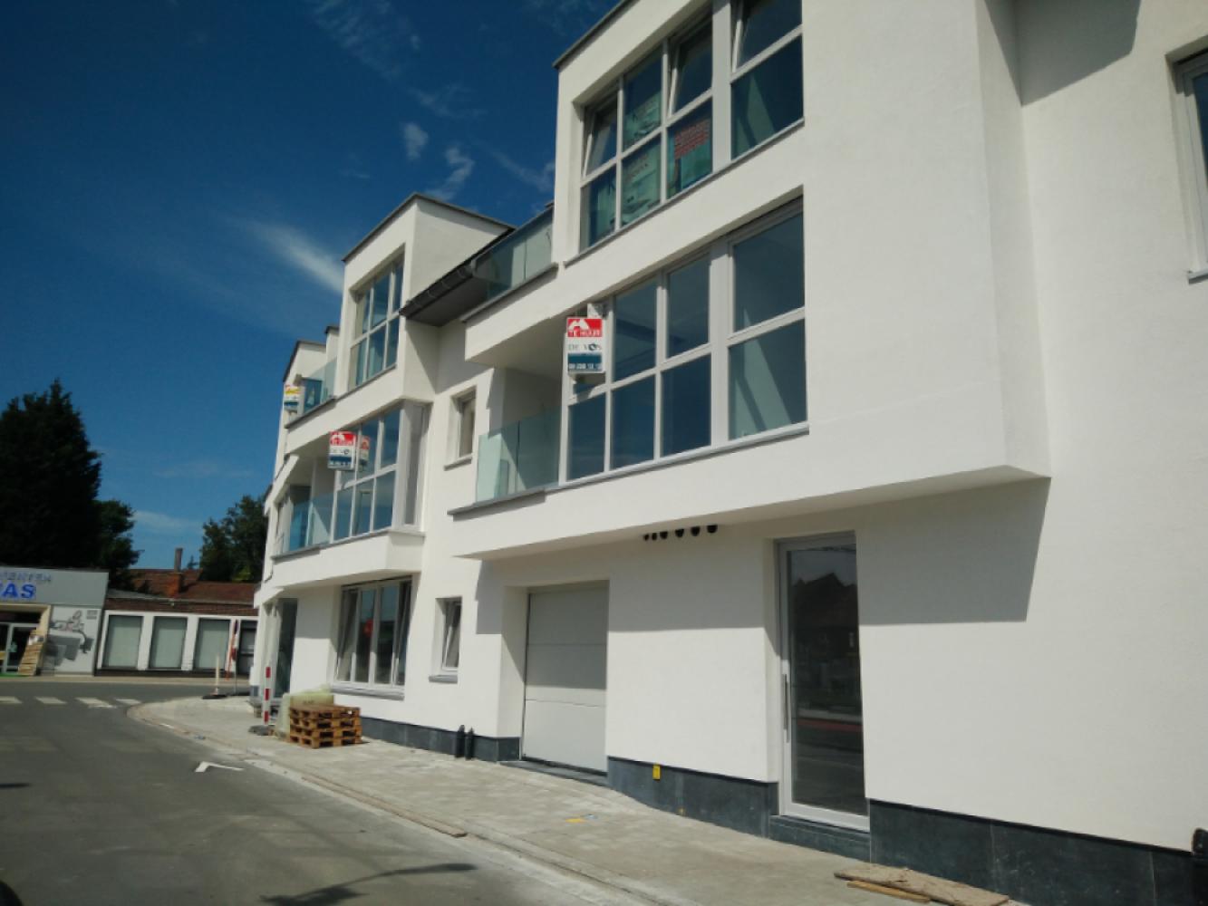 Garage / parking te huur in Evergem