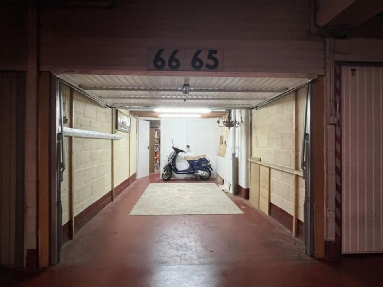Garage fermé à vendre à Antwerpen