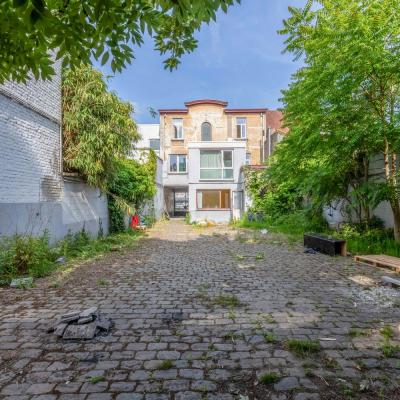 Opbrengsteigendom te koop in Gent