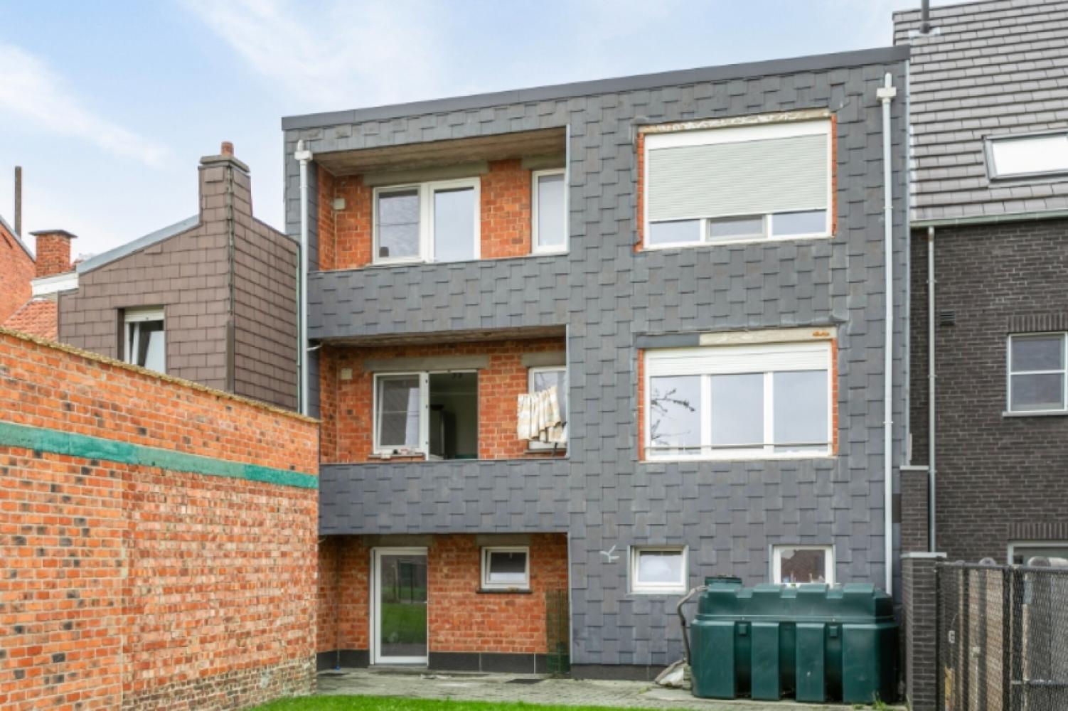 Opbrengsteigendom te koop in Buggenhout