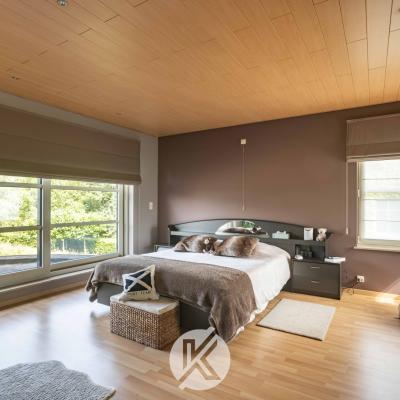 Villa for sale in Woubrechtegem