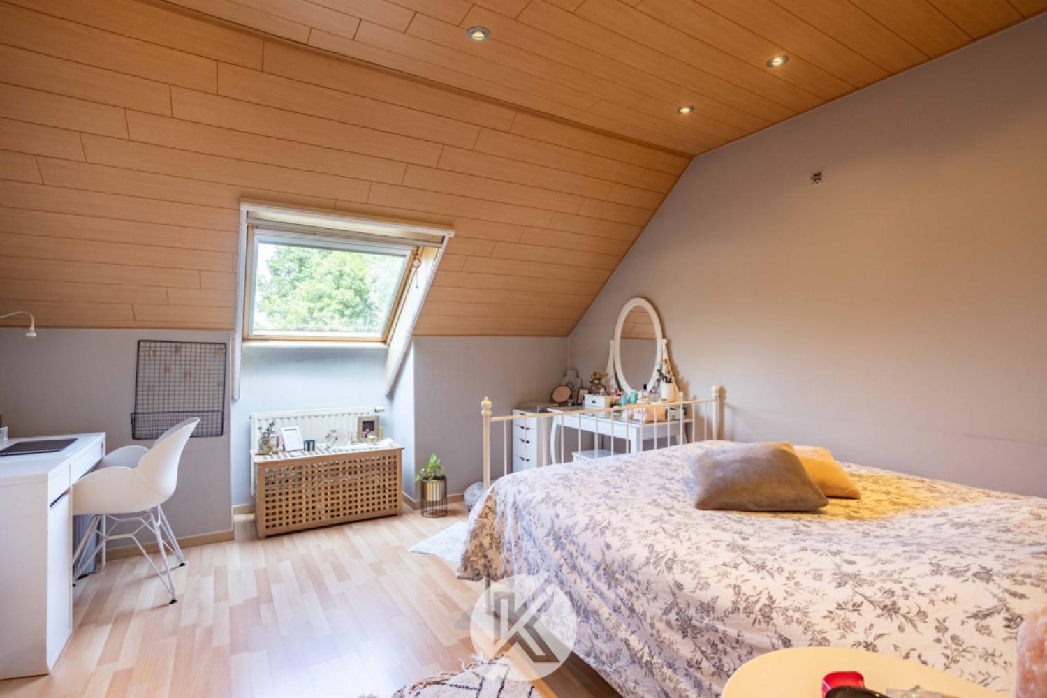 Villa for sale in Woubrechtegem