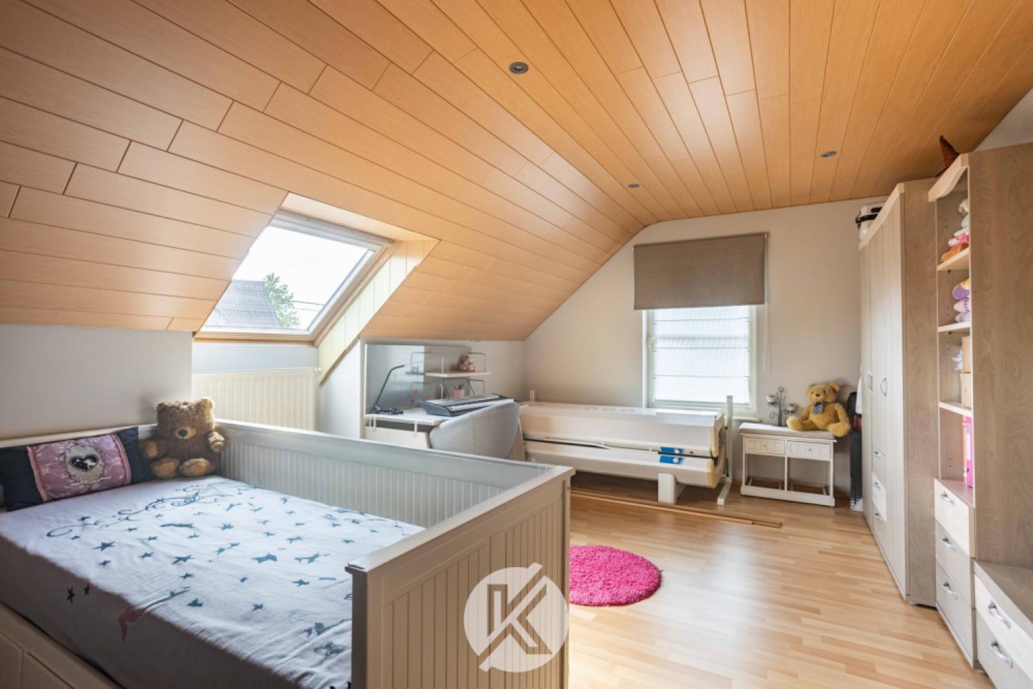 Villa for sale in Woubrechtegem