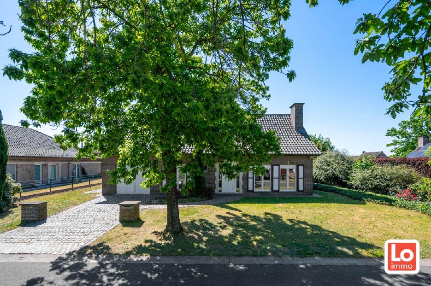 House for sale in Lochristi