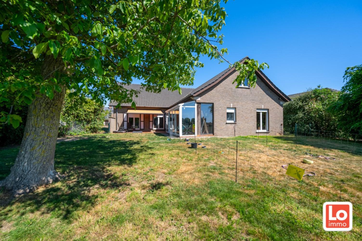 House for sale in Lochristi