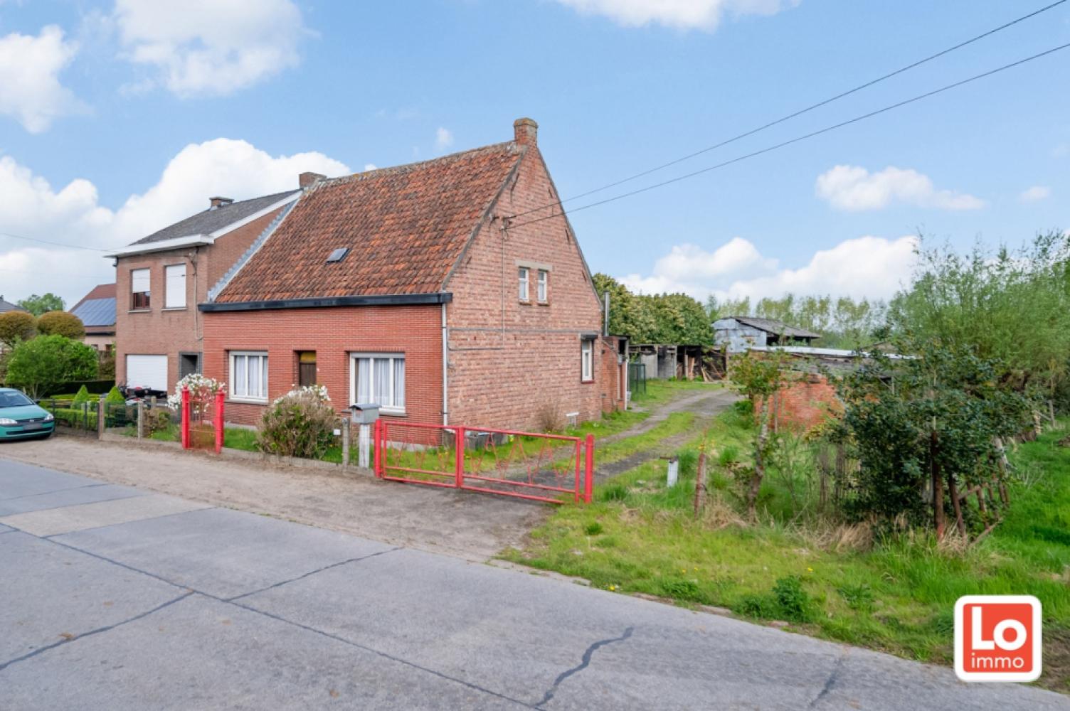 House for sale in Zeveneken