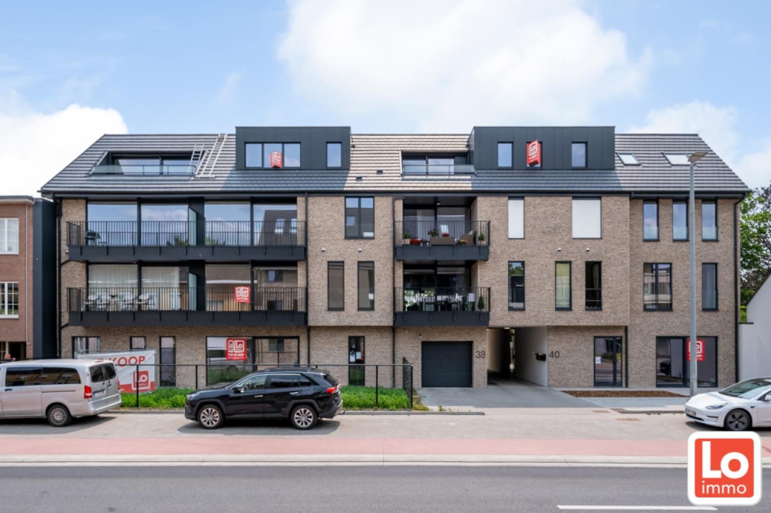 Appartement te koop in Zeveneken