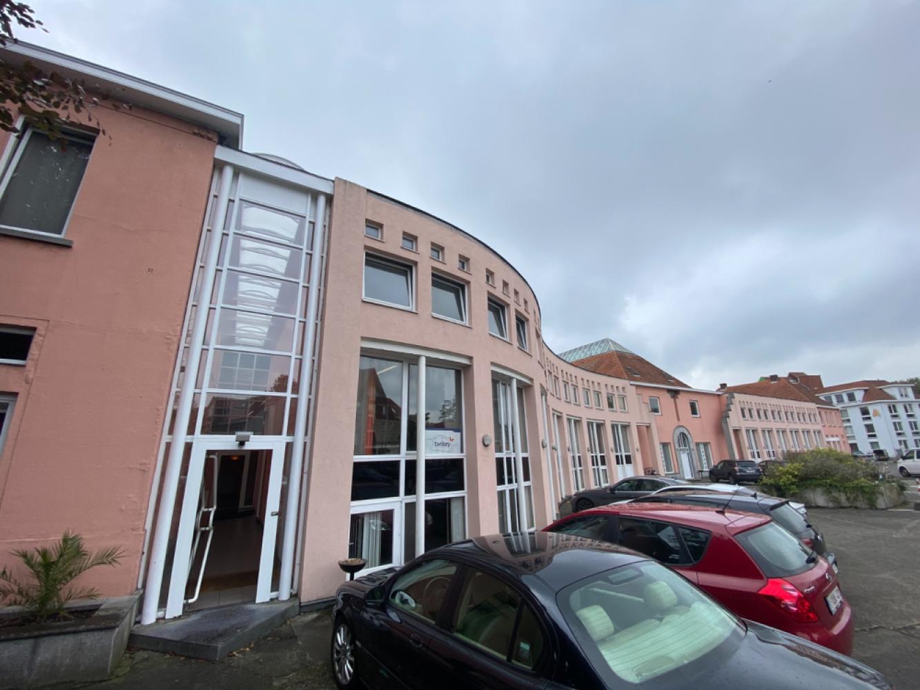 Kantoor te huur in Sint-Denijs-Westrem