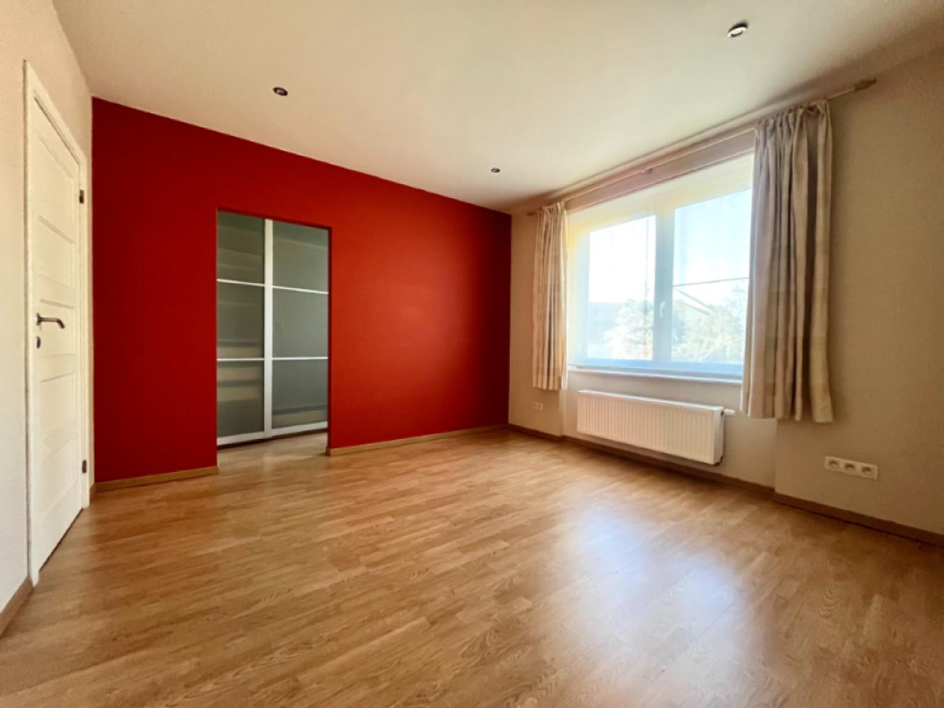 Huis te huur in Sint-Amandsberg