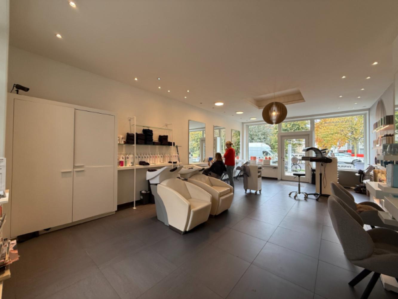 Commercial property for rent in Ghent