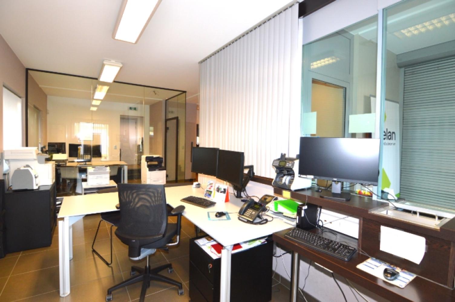 Kantoor te huur in Muizen