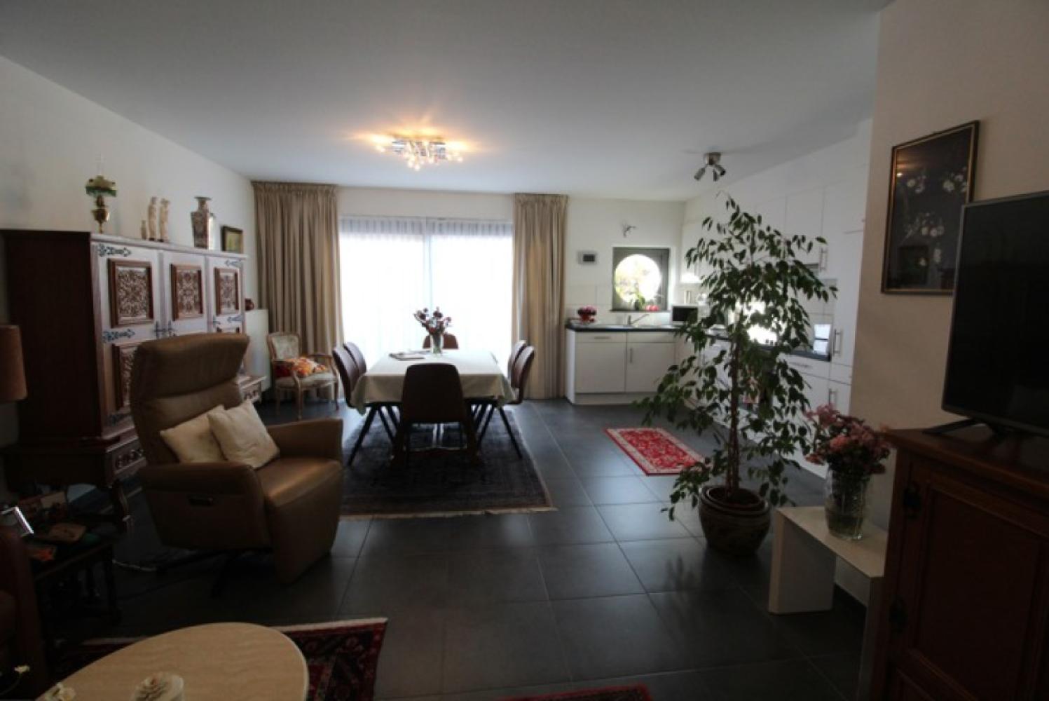 Gelijkvloers appartement te huur in Schepdaal