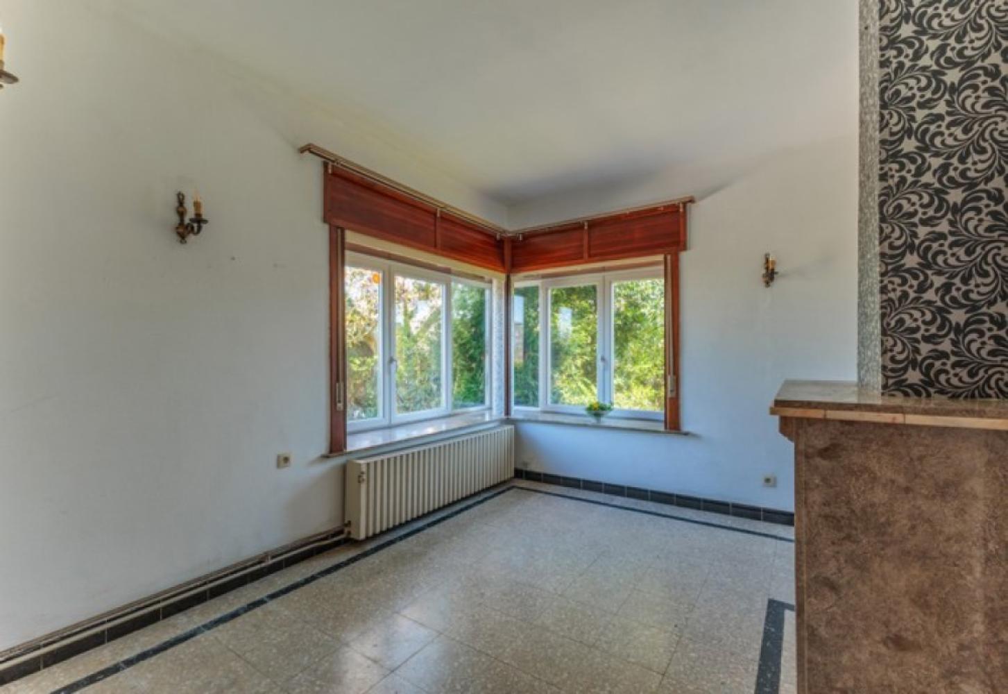 Villa te koop in Asse