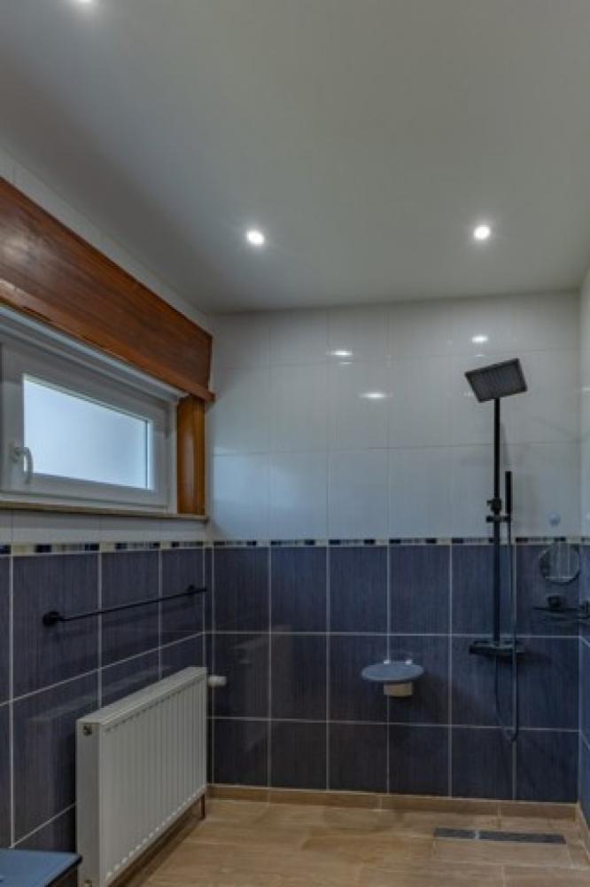 Villa te koop in Asse