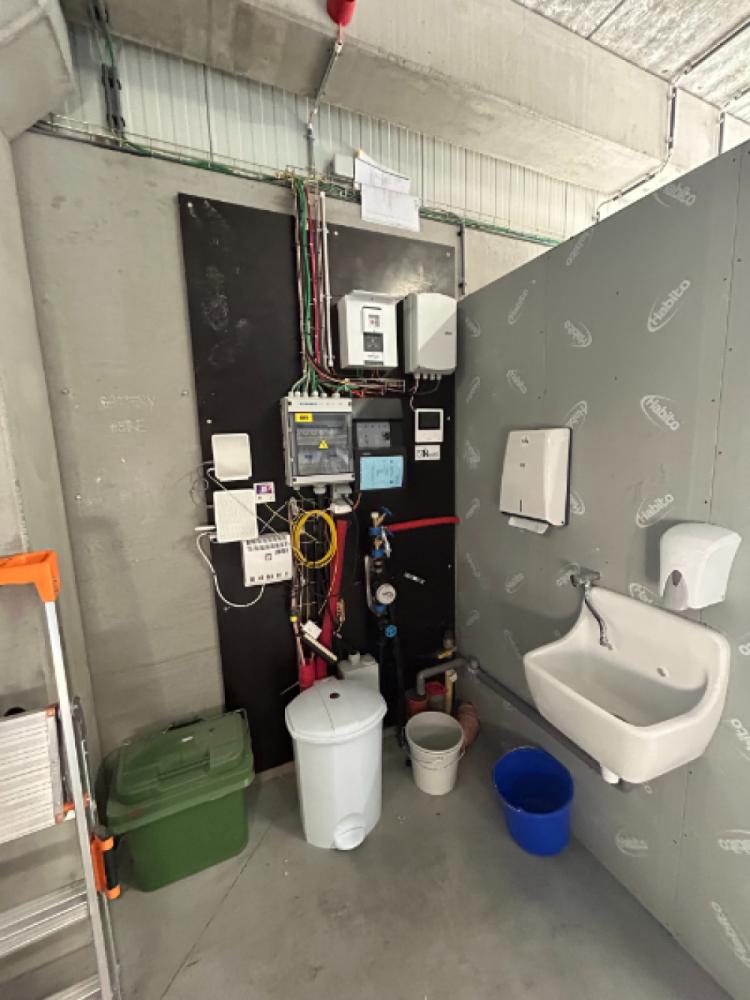 Warehouse for rent in Mariakerke