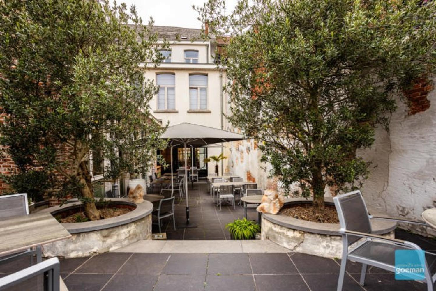 Gebouw gemengd gebruik te koop in Dendermonde