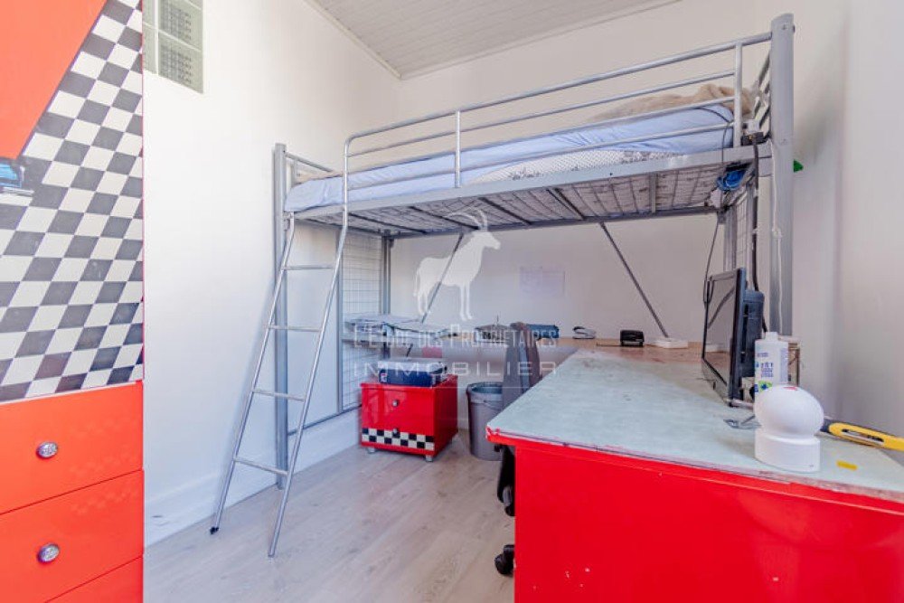 House for sale in Bouffioulx