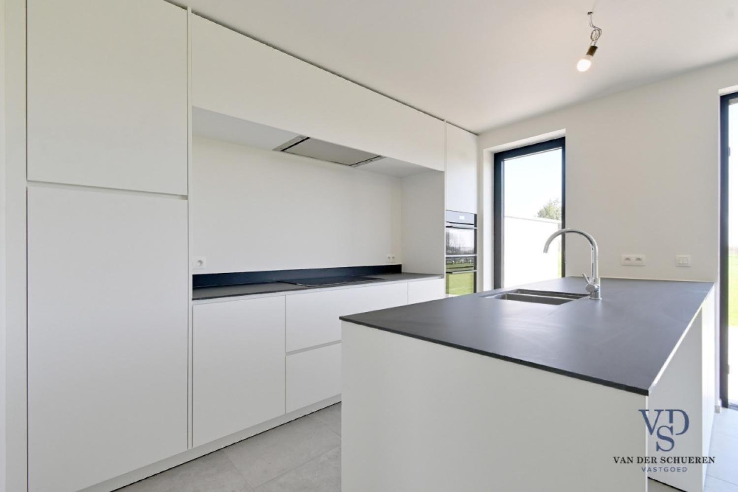 House for sale in Oosterzele