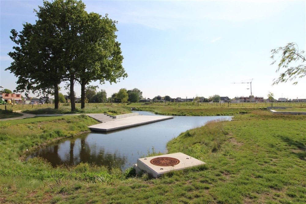 Gelijkvloers appartement te koop in Evergem
