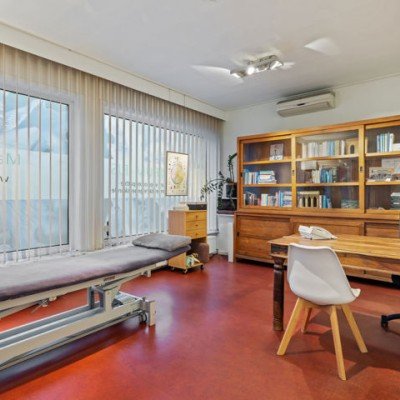 Commercial property for sale in Zele